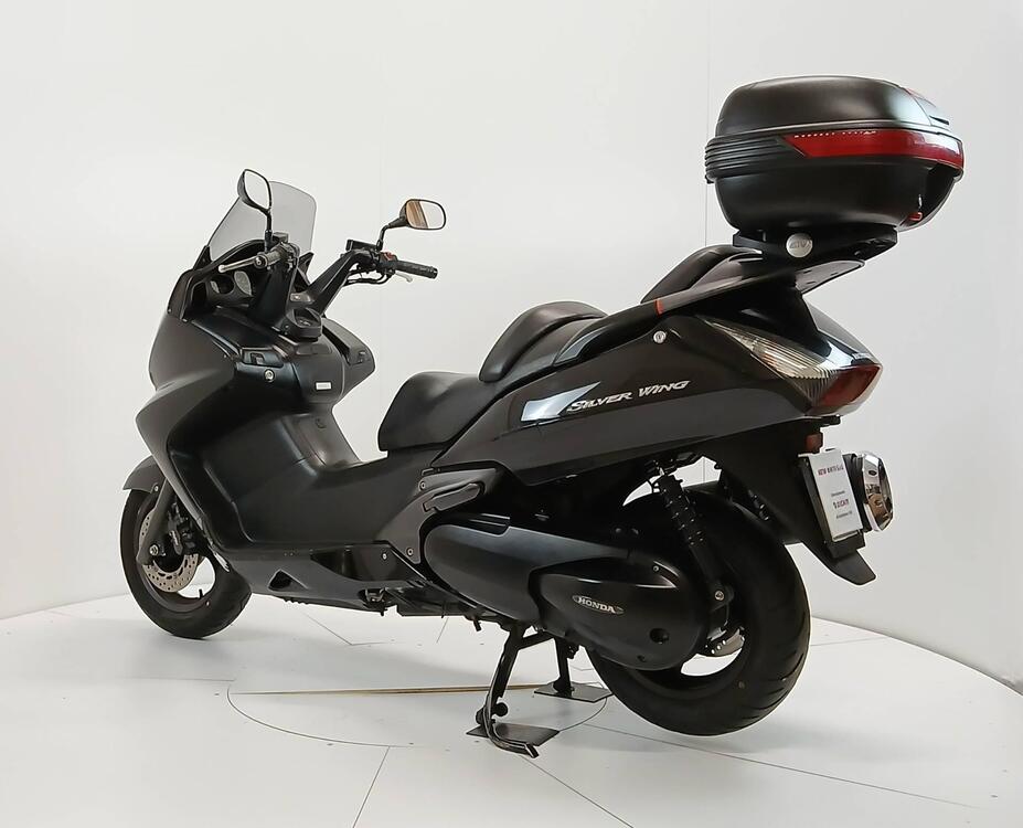 Honda Silver Wing 400 (2006 - 09) (5)