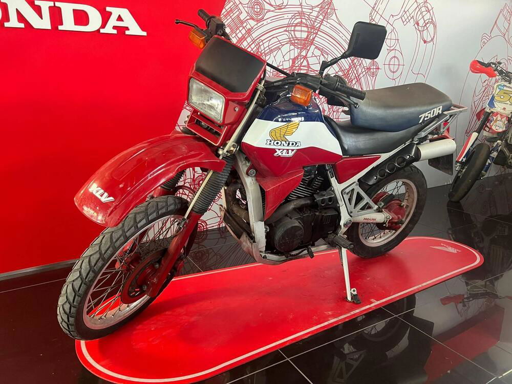 Honda XLV 750 (1984 - 89) (4)