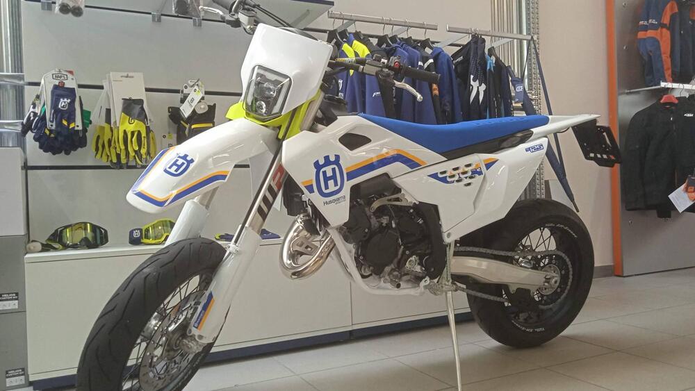 Husqvarna TC 125 (2024) (4)