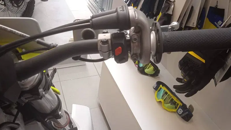 Husqvarna TC 125 (2024) (8)
