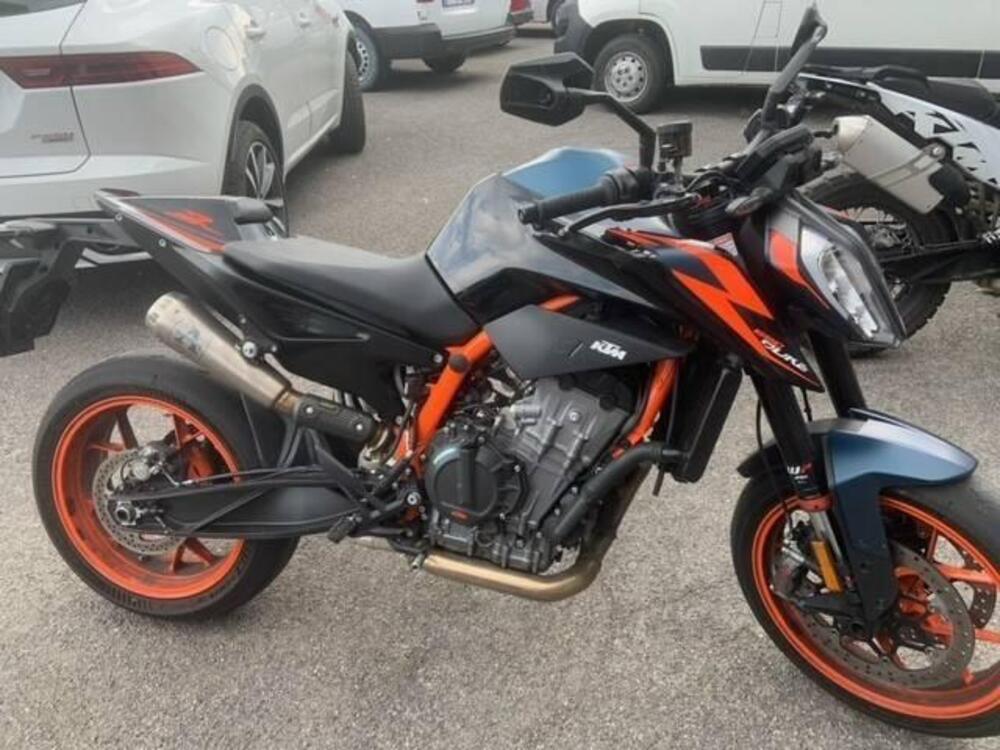 KTM 890 Duke R (2022 - 23)