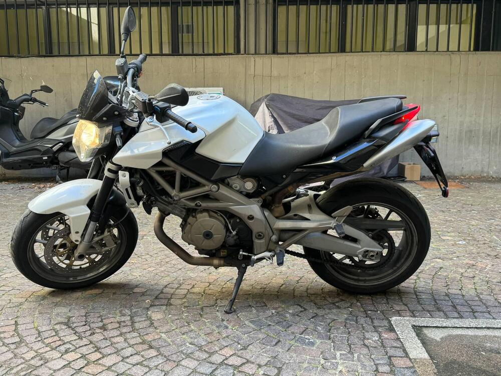 Aprilia Shiver 750 (2010 - 16)