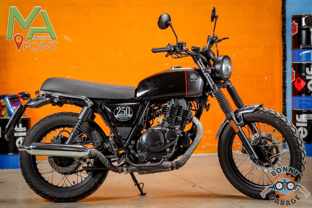 Brixton Motorcycles Cromwell 250 (2020) (2)