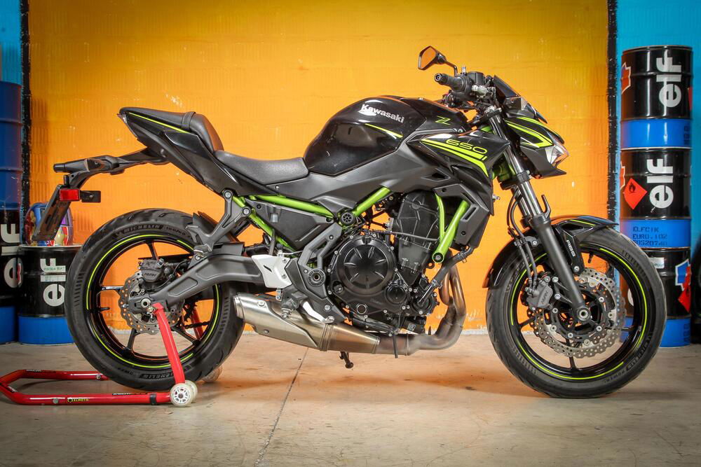 Kawasaki Z 650 (2020) (2)