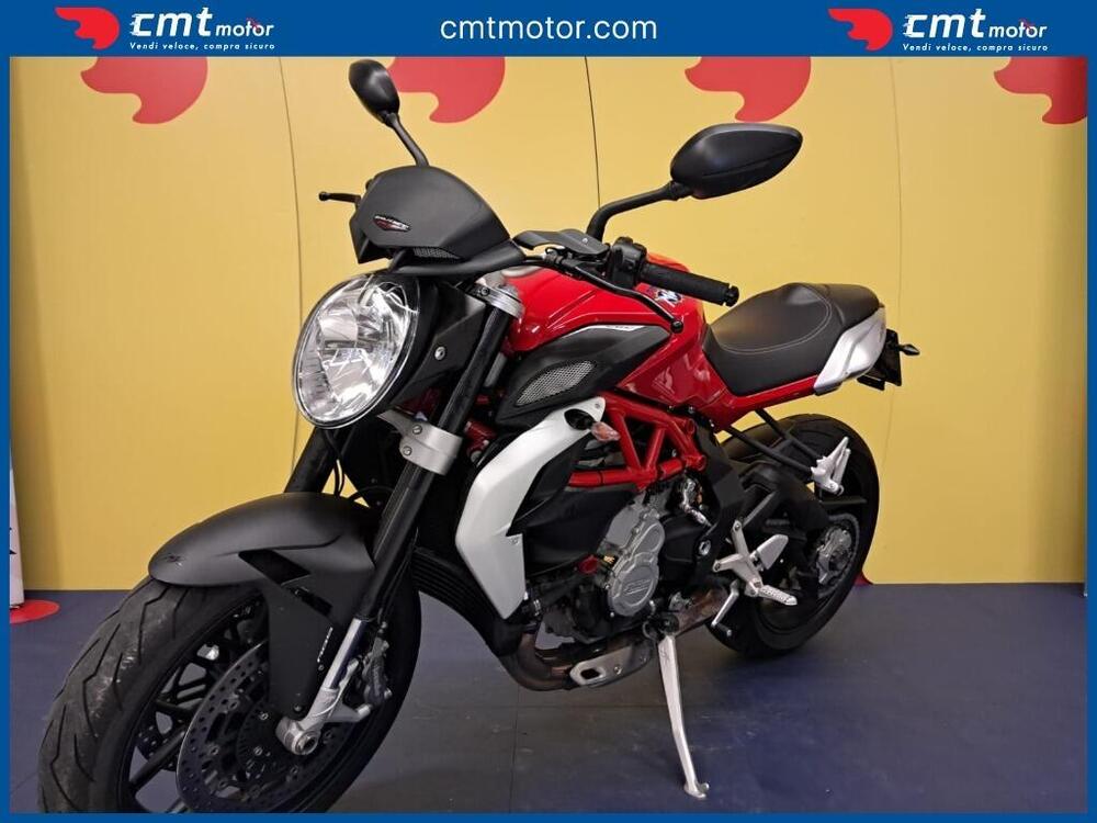 MV Agusta Brutale 800 (2012 - 15) (4)