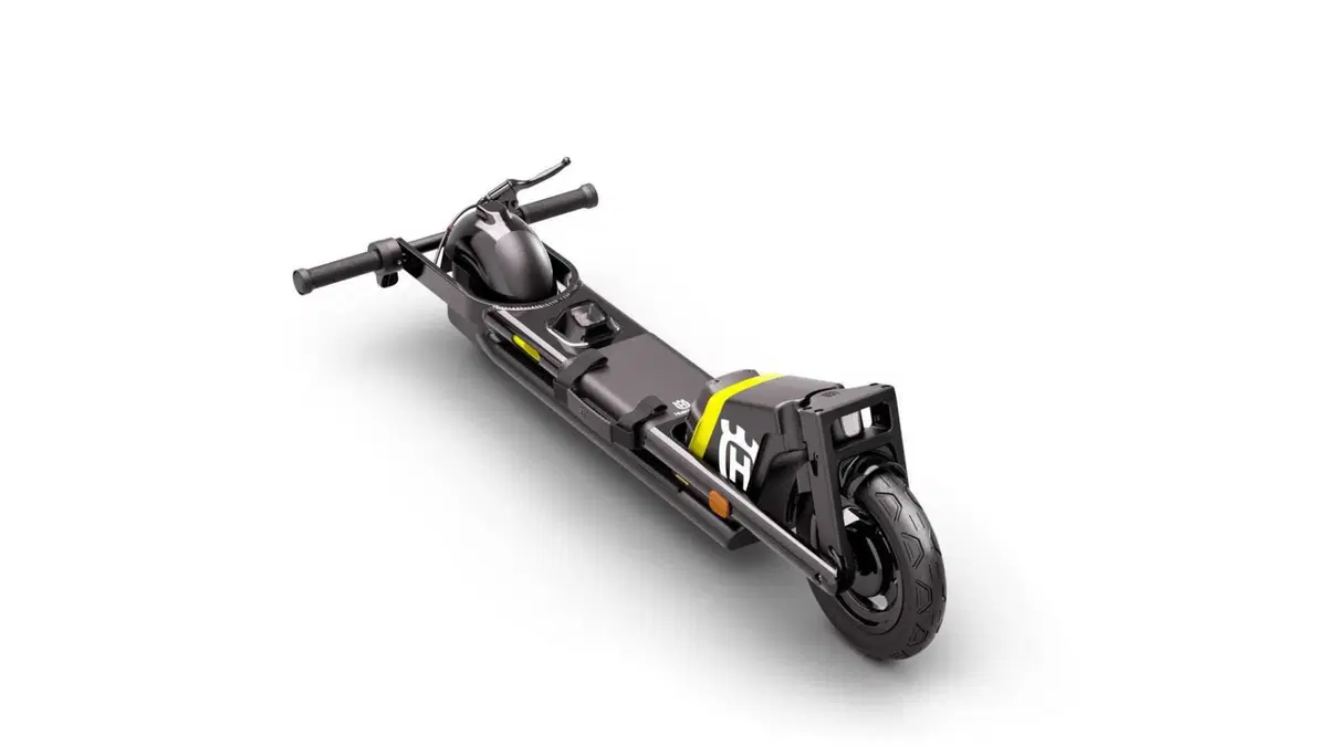 Husqvarna Skutta Skutta (2024 - 26) (9)