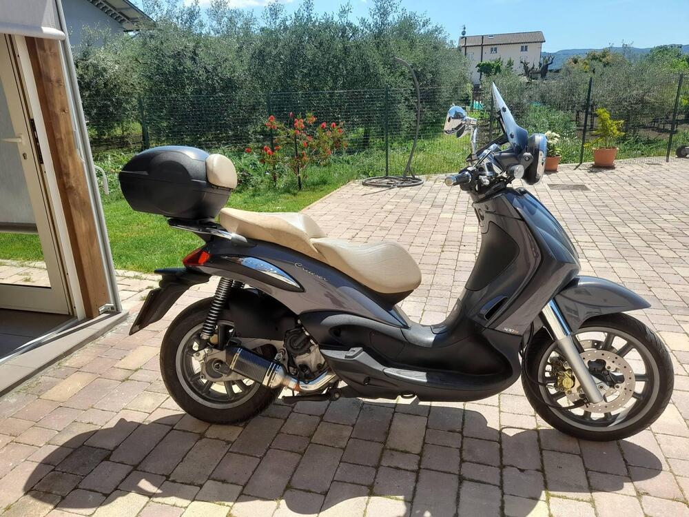 Piaggio Beverly Cruiser 500 (3)