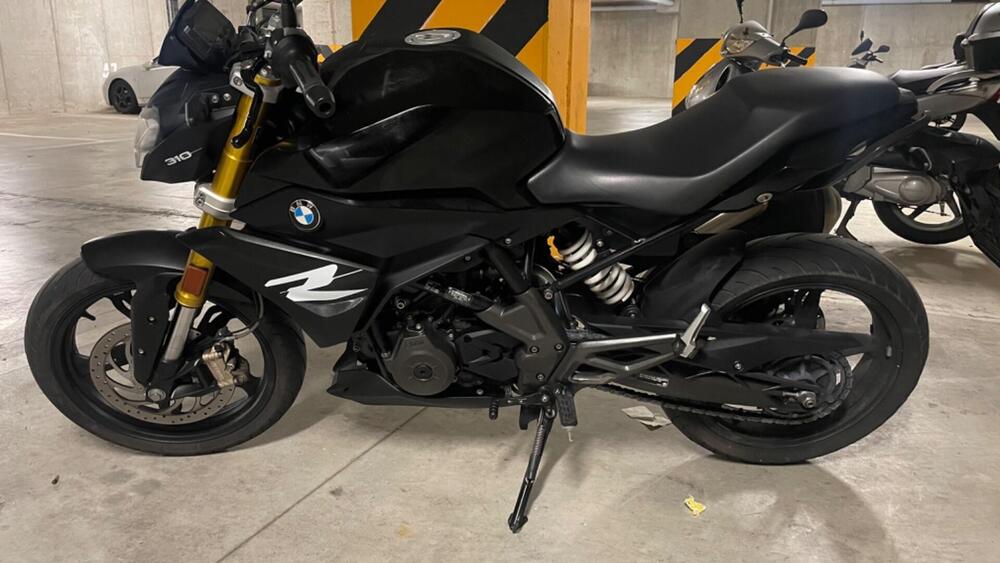 Bmw G 310 R (2021 - 24) (3)