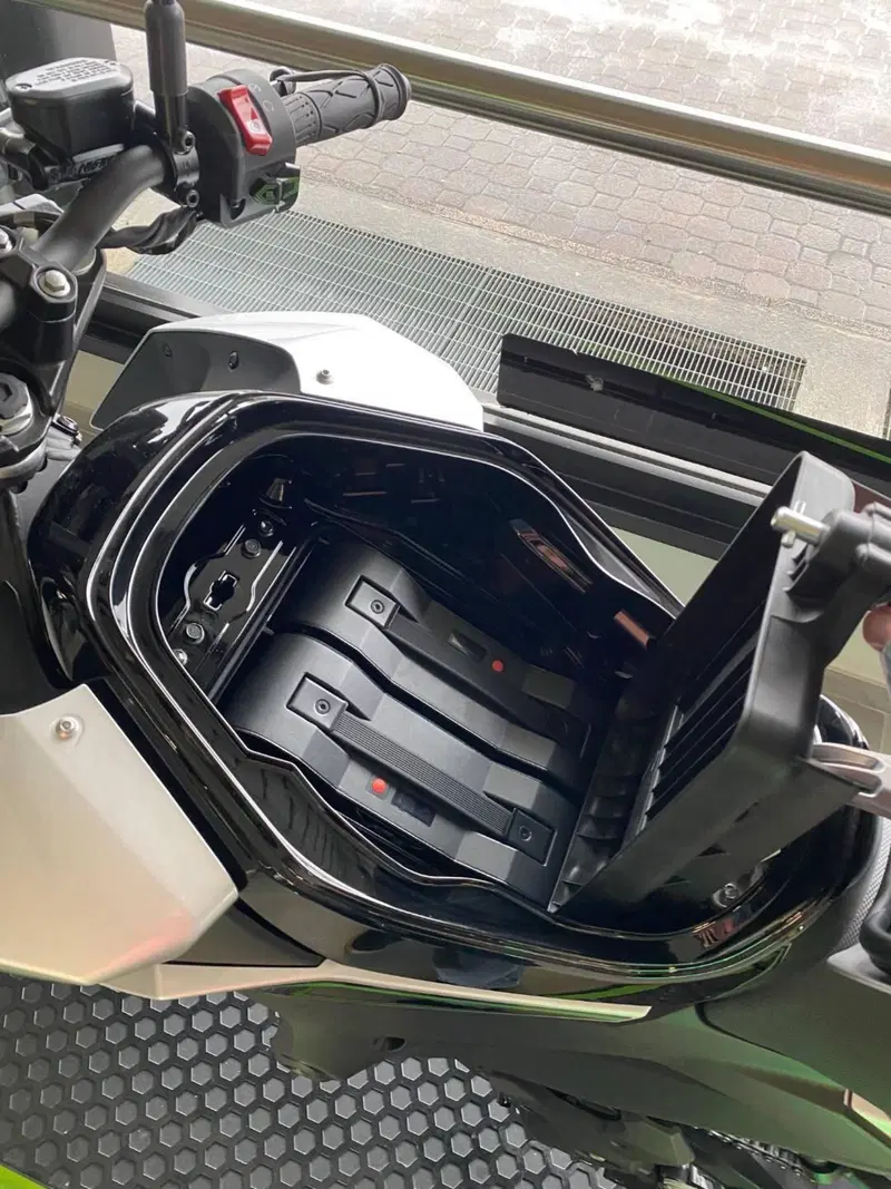 Kawasaki Z e-1 (2024 - 26) (6)