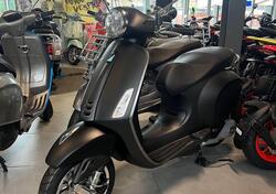 Vespa Primavera 125 Sport (2023 - 24) nuova