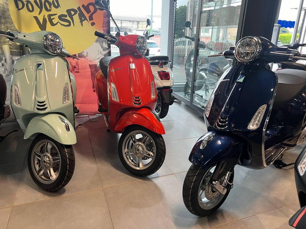 Vespa Primavera 125 (2024)