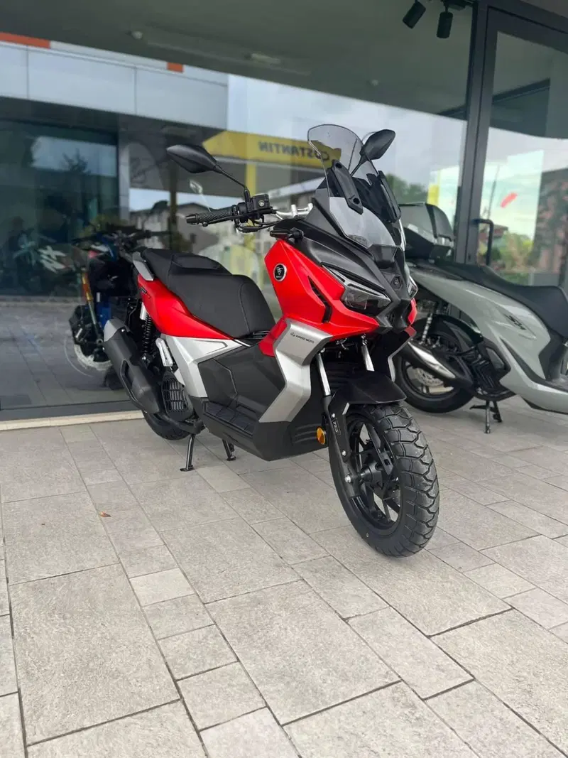 Voge Sfida SR1 ADV (2023 - 26) (6)