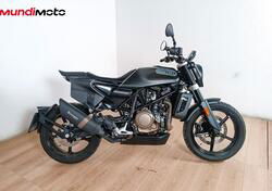 Husqvarna Svartpilen 701 (2019) usata