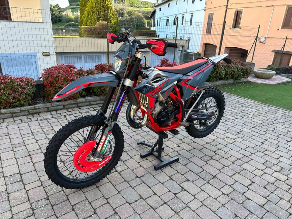 Betamotor RR 125 2T Enduro (2021) (3)