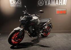 Yamaha MT-09 (2021) usata