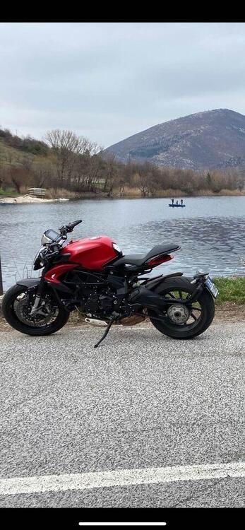 MV Agusta Dragster 800 Rosso (2021 - 23)