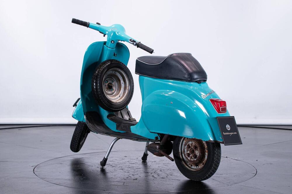 Piaggio VESPA 50 L (3)