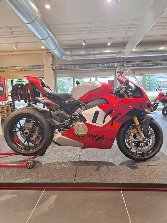 Ducati Panigale V4 R (2023 - 24) (3)