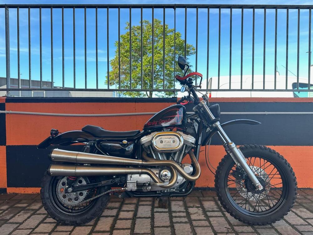 Harley-Davidson 883 Hugger (1992 - 93) - XLH