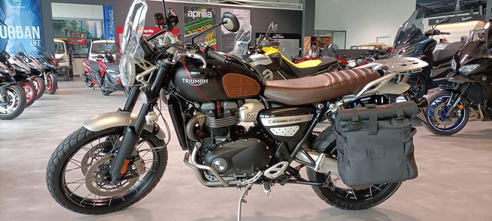 Triumph Scrambler 1200 XC (2021 - 23) (3)