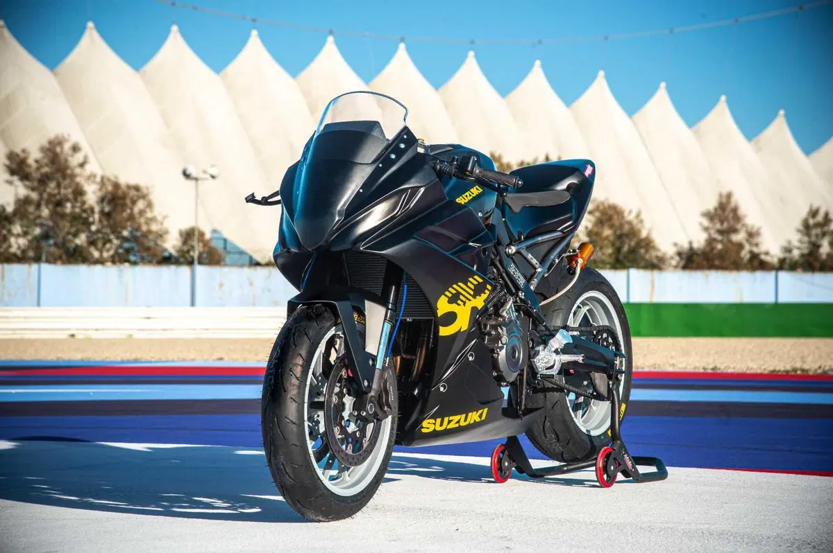 Motor Fest Suzuki: Buona la prima e arriva la GSX-8R CUP (3)