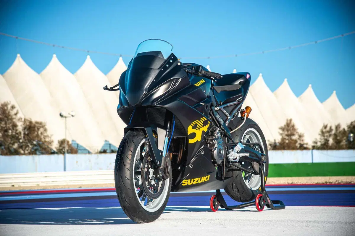 Motor Fest Suzuki: Buona la prima e arriva la GSX-8R CUP (5)