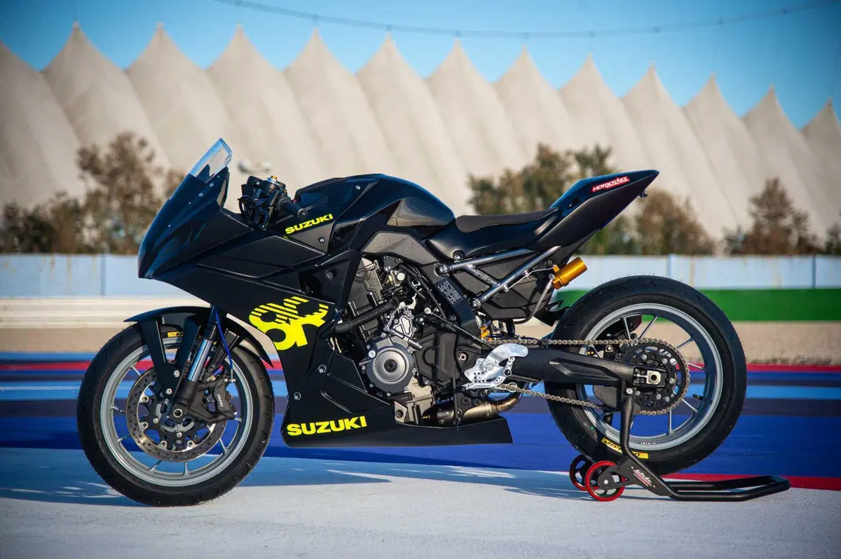 Motor Fest Suzuki: Buona la prima e arriva la GSX-8R CUP (12)