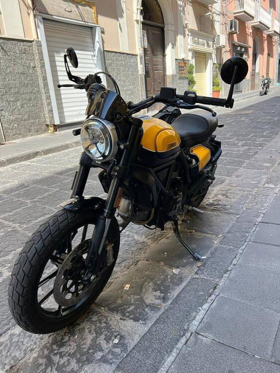 Ducati Scrambler 800 Full Throttle (2017 - 21) (2)