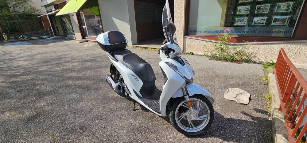 Honda SH 150 i (2017 - 19) (2)