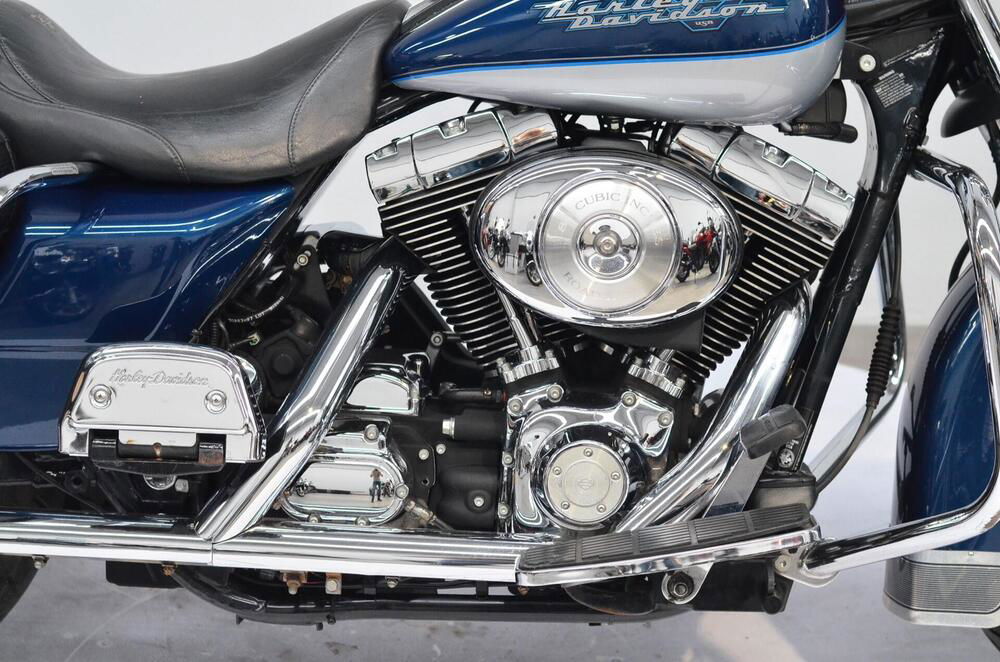 Harley-Davidson 1450 Road King Classic (1999 - 02) - FLHRCI (3)