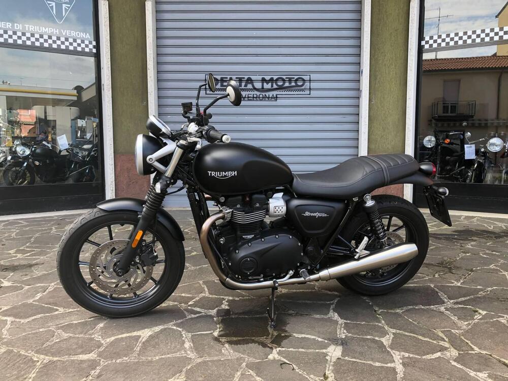 Triumph Street Twin 900 (2017 - 18) (5)