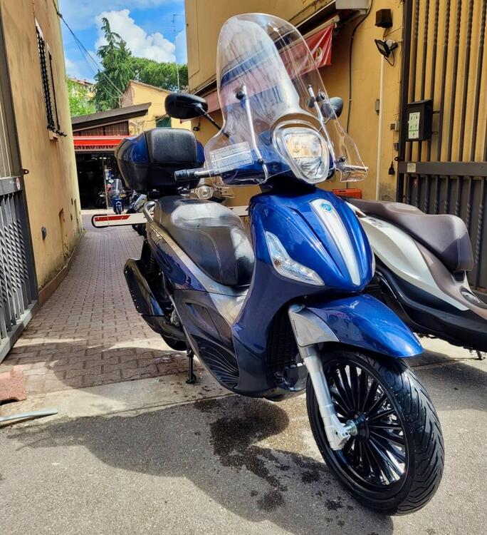 Piaggio Beverly 300 S (2021)