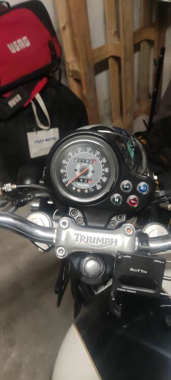 Triumph Bonneville T100 (2008 - 16) (4)