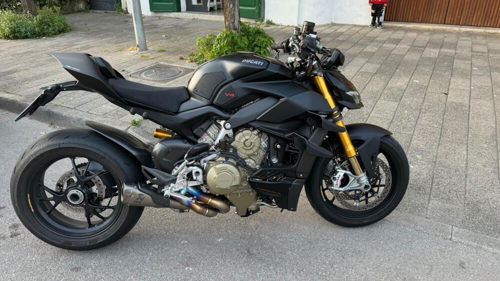 Ducati Streetfighter V4 1100 S (2021 - 22) (3)