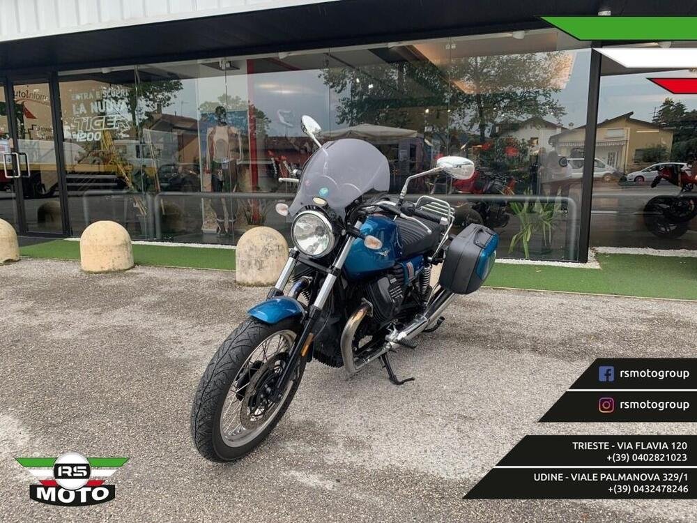 Moto Guzzi V7 III Special (2017 - 20) (2)