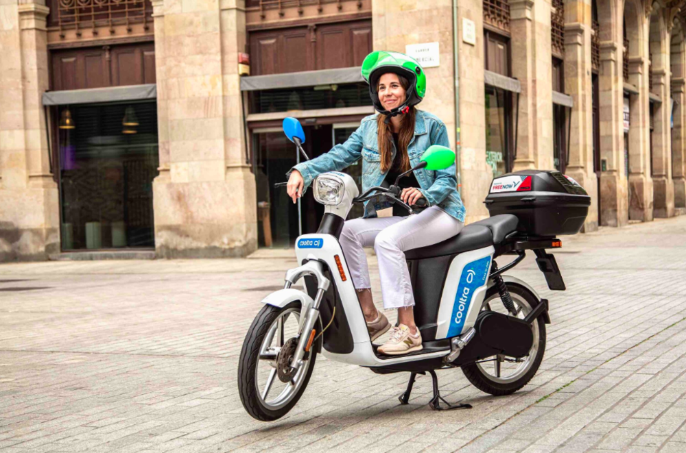 Cooltra, servizio di scooter sharing a Roma