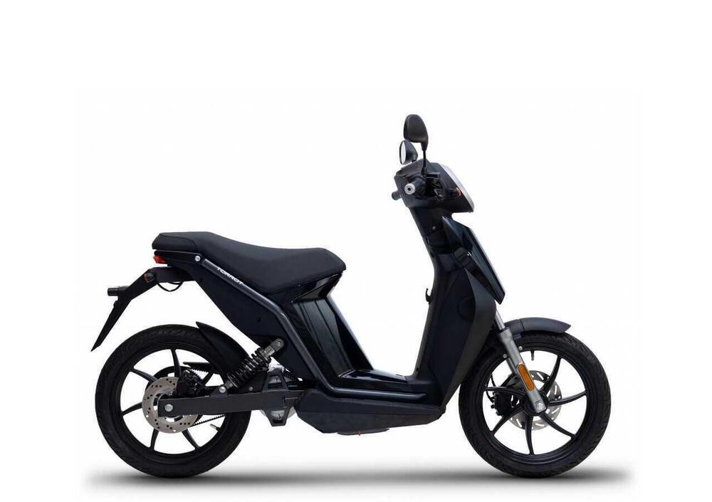 Torrot Muvi L3e (2018 - 24) (3)