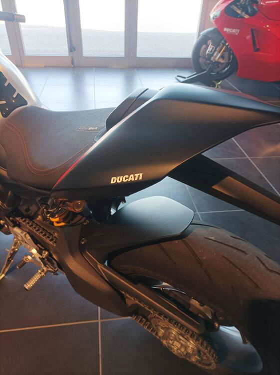 Ducati Streetfighter V4 1100 SP (2022) (4)