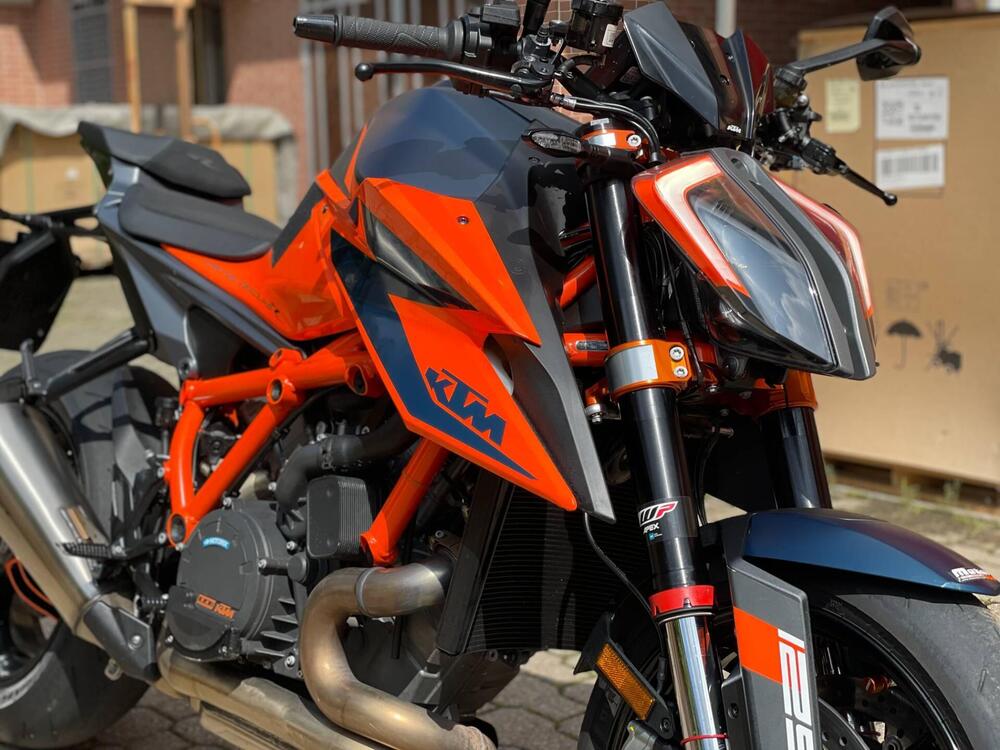 KTM 1290 Super Duke R (2020)