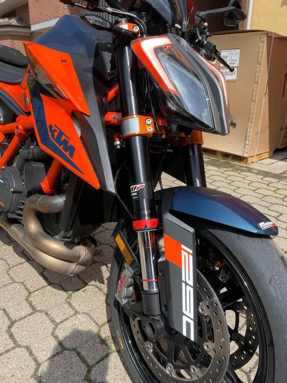 KTM 1290 Super Duke R (2020) (5)