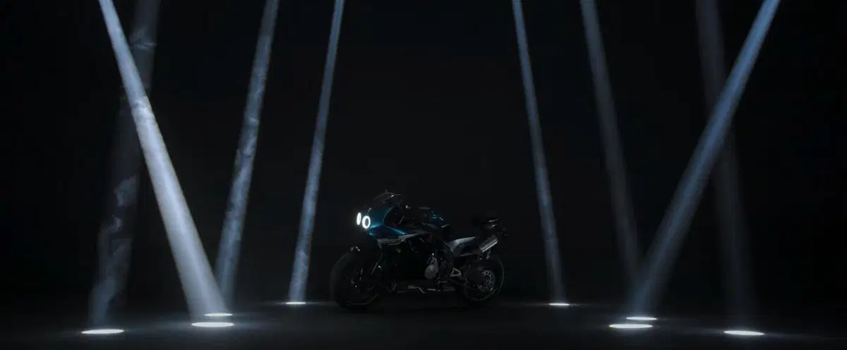 Nuova sportiva quattro cilindri in arrivo! È la CFMOTO 500SR Voom [VIDEO E GALLERY] (4)