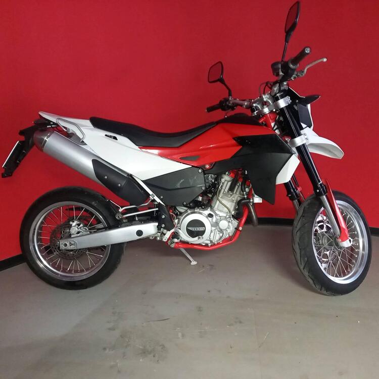 Swm SM 650 R (2015 - 16) (3)