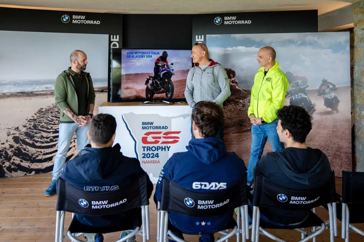 BMW R1300GS: il Team Italia la scopre e si prepara per il GS Trophy in Namibia alla GS Academy!