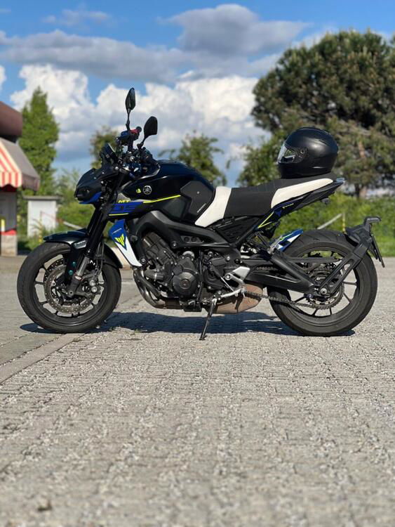 Yamaha MT-09 (2017 - 20) (3)