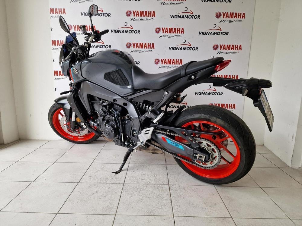 Yamaha MT-09 (2021 - 23) (3)
