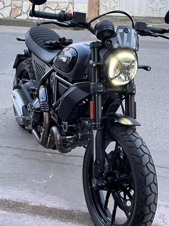 Ducati Scrambler 800 Icon Dark (2020) (3)