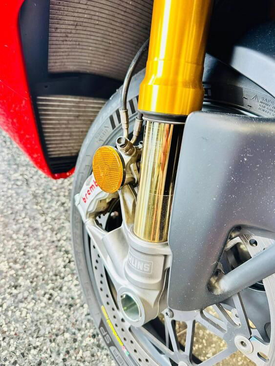 Ducati Panigale V4 S (2022 - 24) (4)