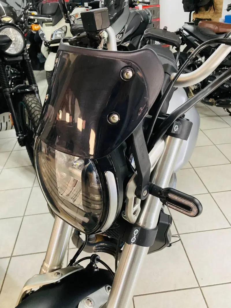 Voge Trofeo 300ACX Scrambler (2021 - 26) (5)