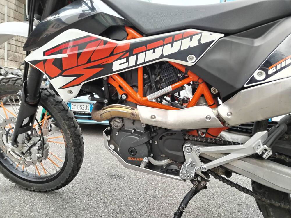 KTM 690 Enduro R (2012 - 17) (5)