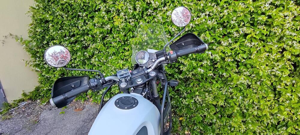 Royal Enfield Himalayan 411 (2017 - 20) (2)